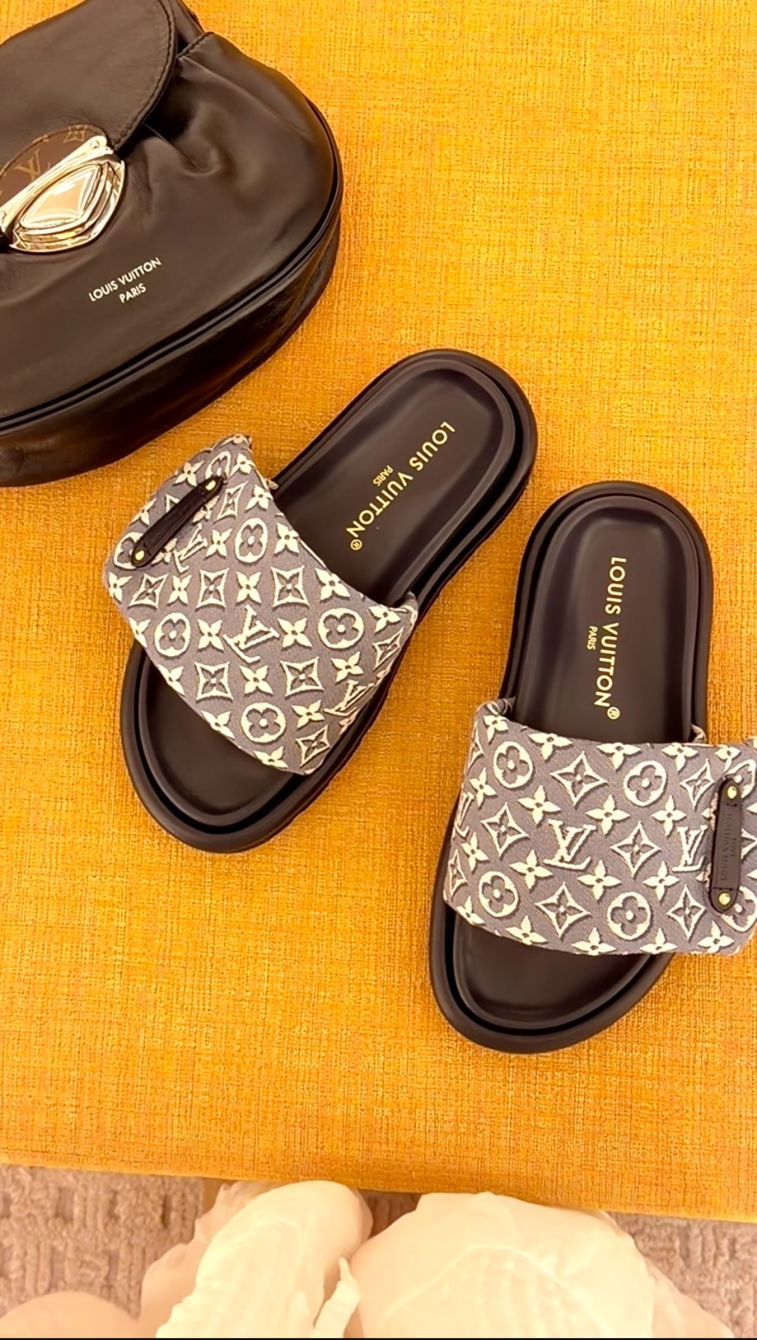 NO:928643,LV new style｜Velcro slippers, slippers, louis vuitton, slippers19860909LV新款｜魔术贴拖鞋,拖鞋,louis vuitton,slippers,Women's Shoes
