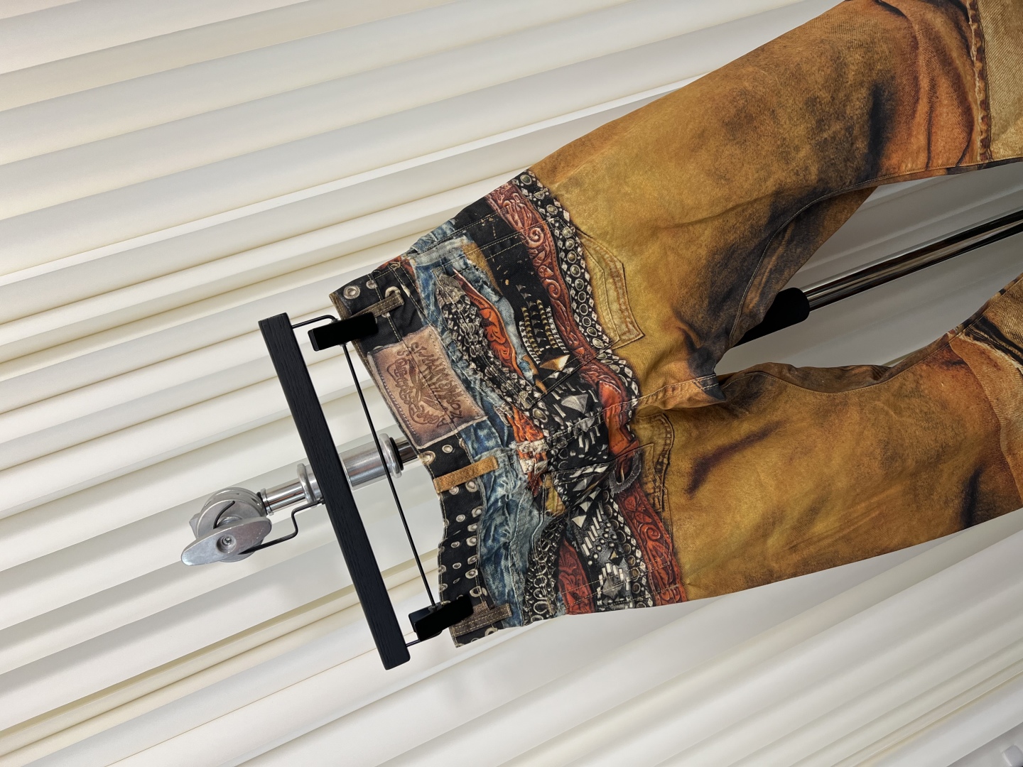 ACNE Studios 24' Bent Blade Jeans: Original Fabric, Hardware & Perfect Fit 10 cmp i1735992653490 9906 0 8