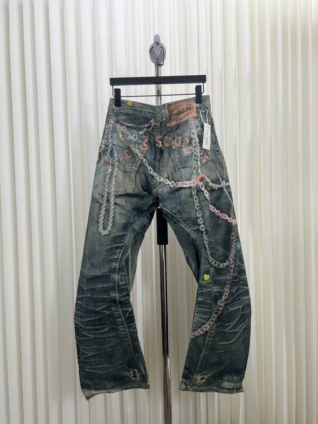 ACNE Studios 3D Printed Jeans - Original Design, Perfect Fit & Detailing 9 cmp i1743319499689 7896 0 7