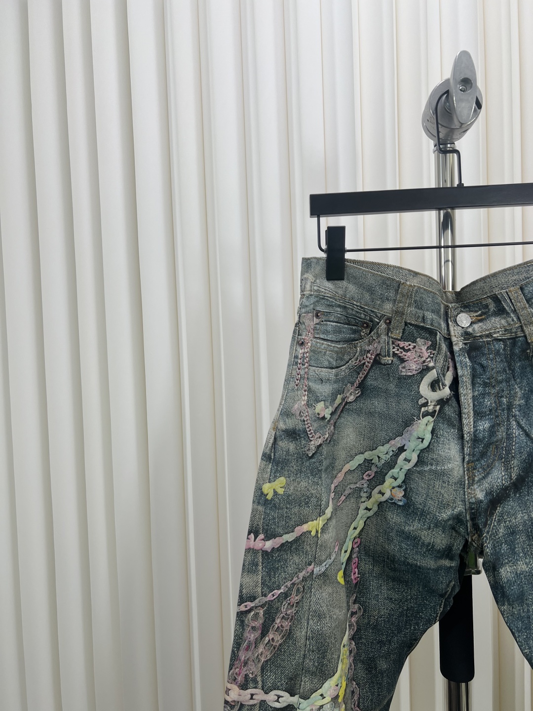 ACNE Studios 3D Printed Jeans - Original Design, Perfect Fit & Detailing 3 cmp i1743319503400 9733 0 1