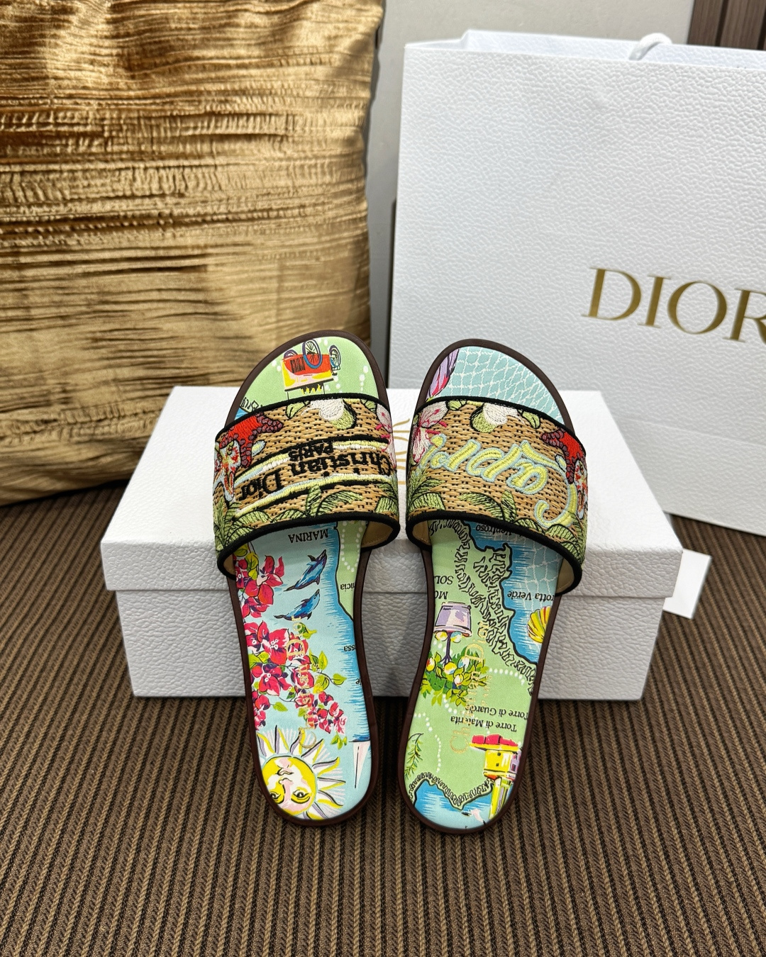 디올 Dway 샌들 141729