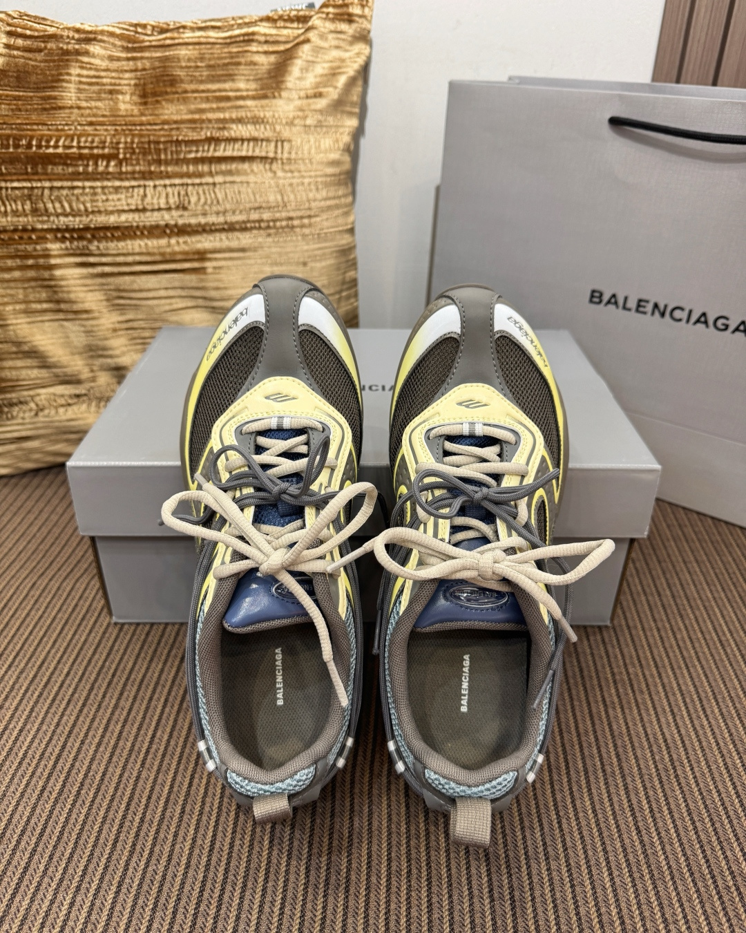 발렌시아가 신발 55450