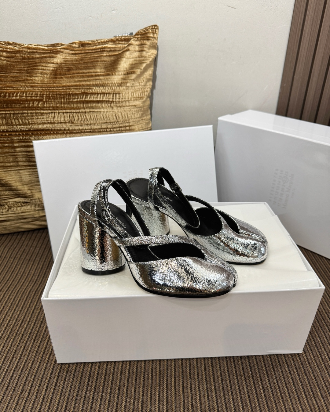 마르지엘라 MM 6 스플릿 토 하이힐 샌들 55139 이미지 2