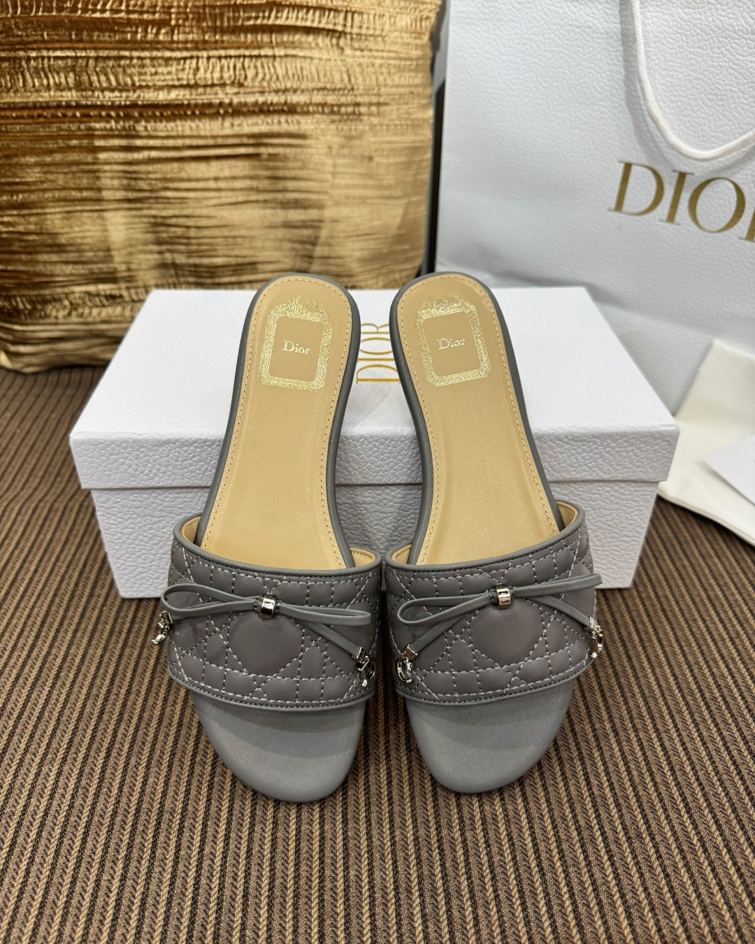 디올 신발 80105 Dior Shoes