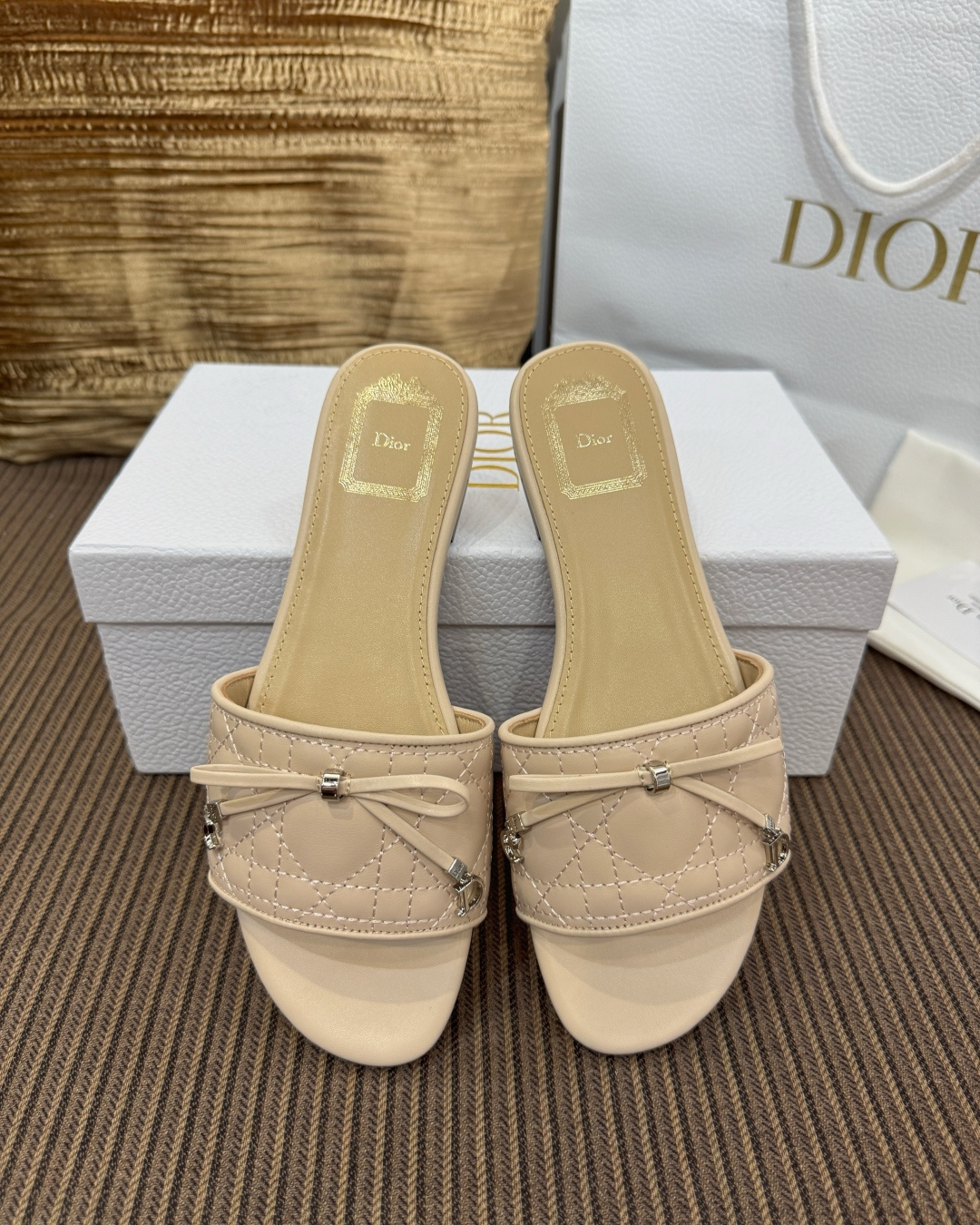 디올 신발 80107 Dior Shoes
