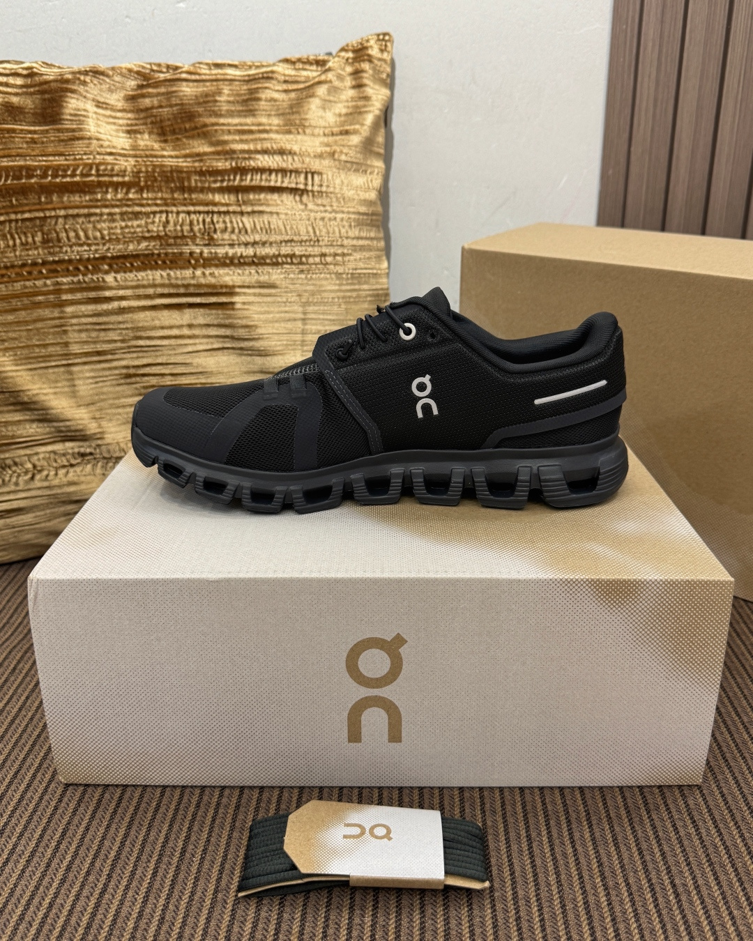 ON Cloud 6 메시 스니커즈 102393 이미지 8