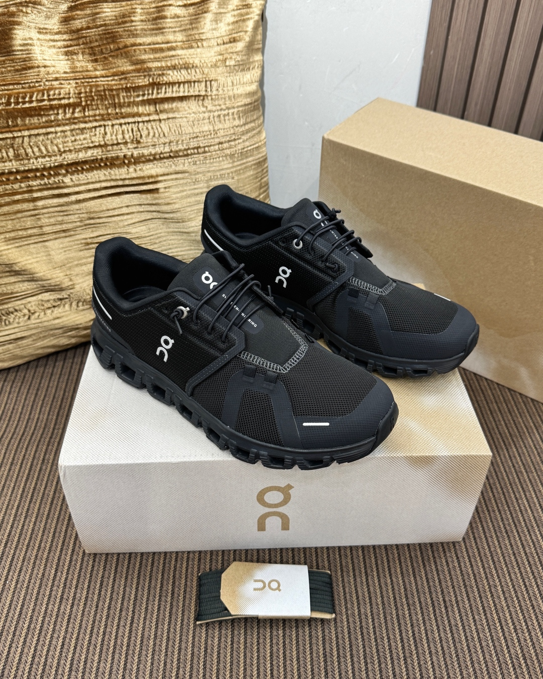 ON Cloud 6 메시 스니커즈 102393 이미지 3