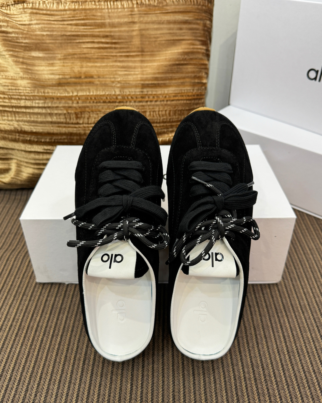 알로 신발 102388 ALO Shoes