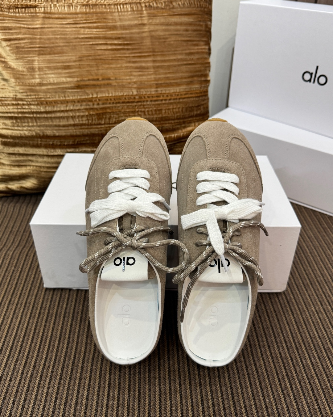 알로 신발 102386 ALO Shoes