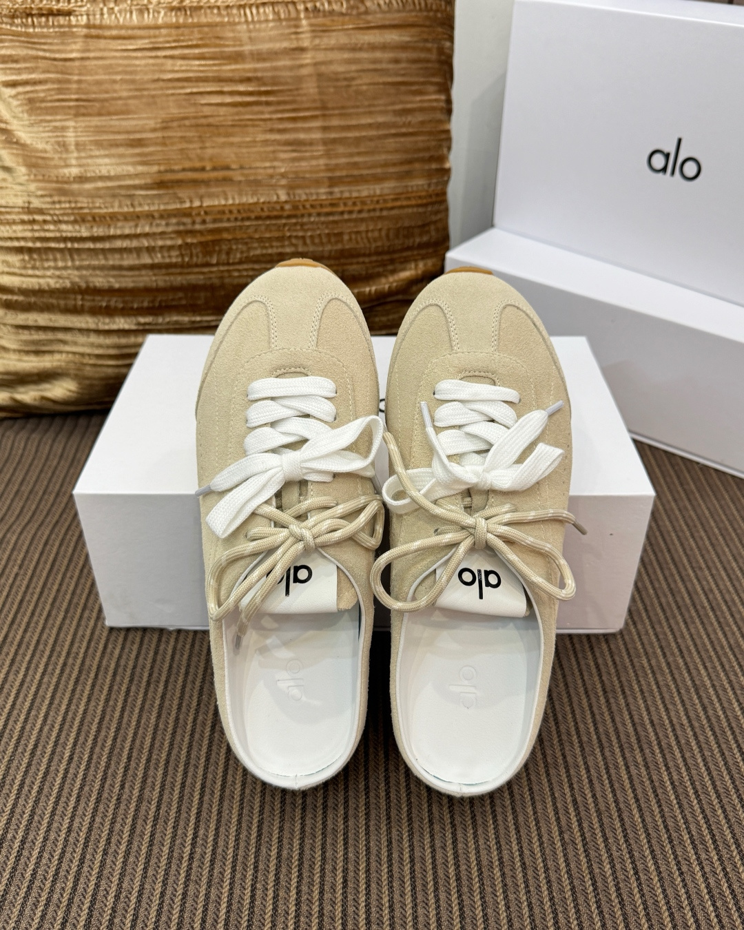 알로 신발 102384 ALO Shoes
