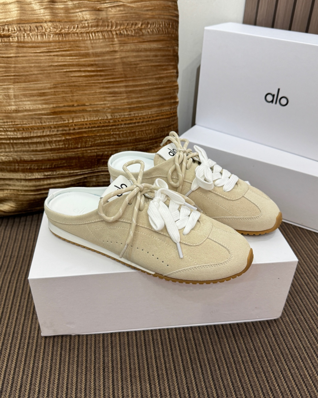알로 레트로 스웨이드 뮬 트레이닝 슈즈 102384 이미지 4