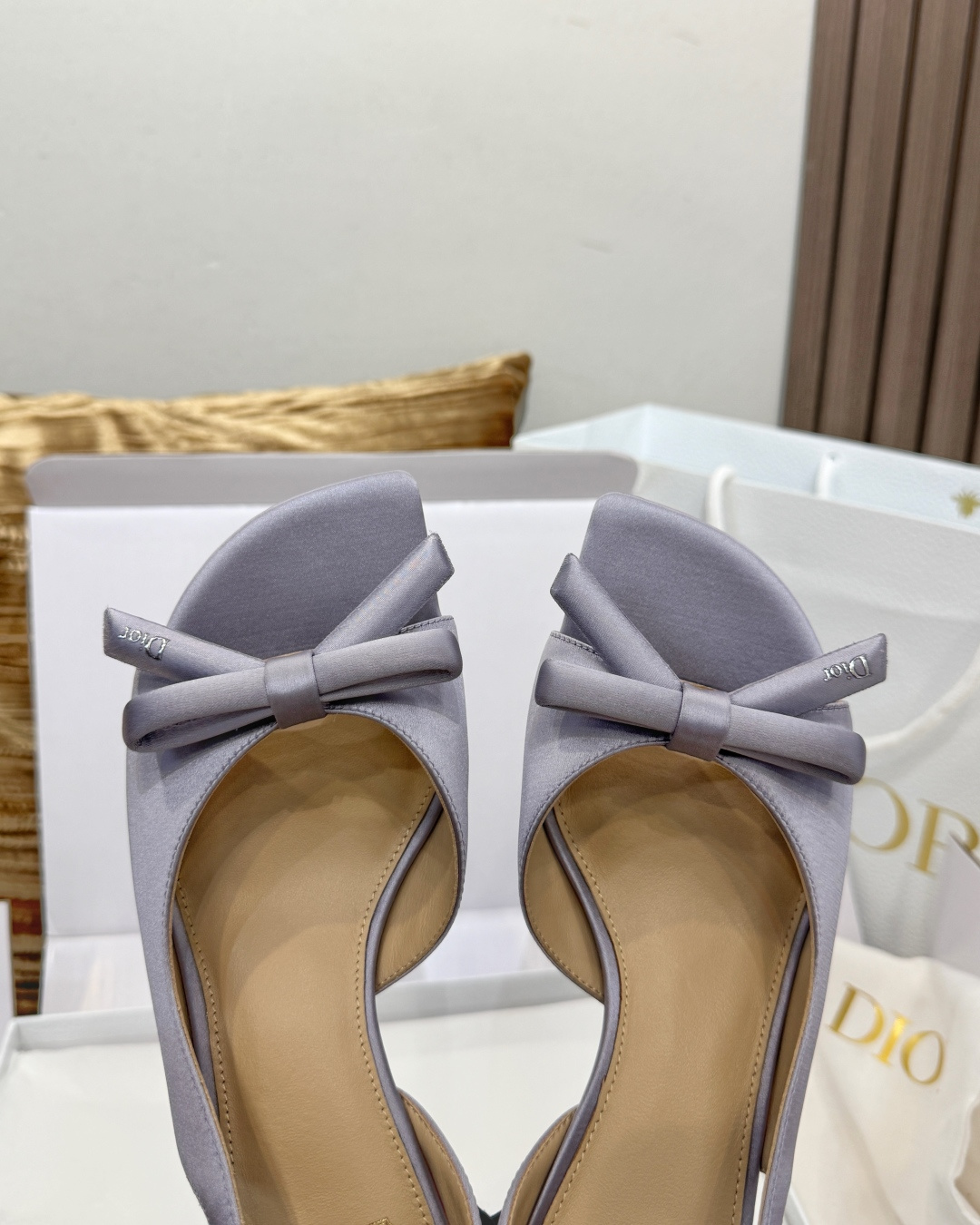 디올 신발 129064 Dior Shoes 썸네일 이미지