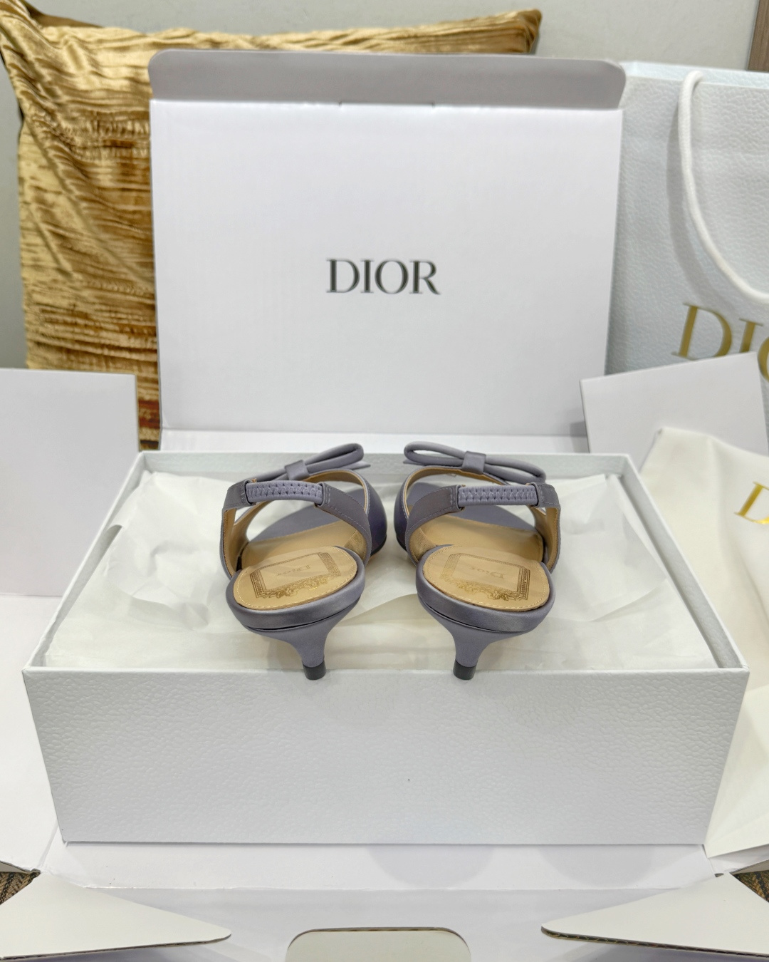 디올 신발 129064 Dior Shoes 썸네일 이미지
