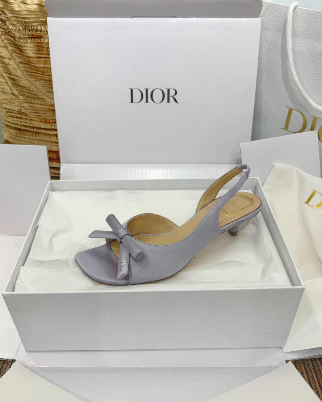 디올 신발 129064 Dior Shoes 썸네일 이미지