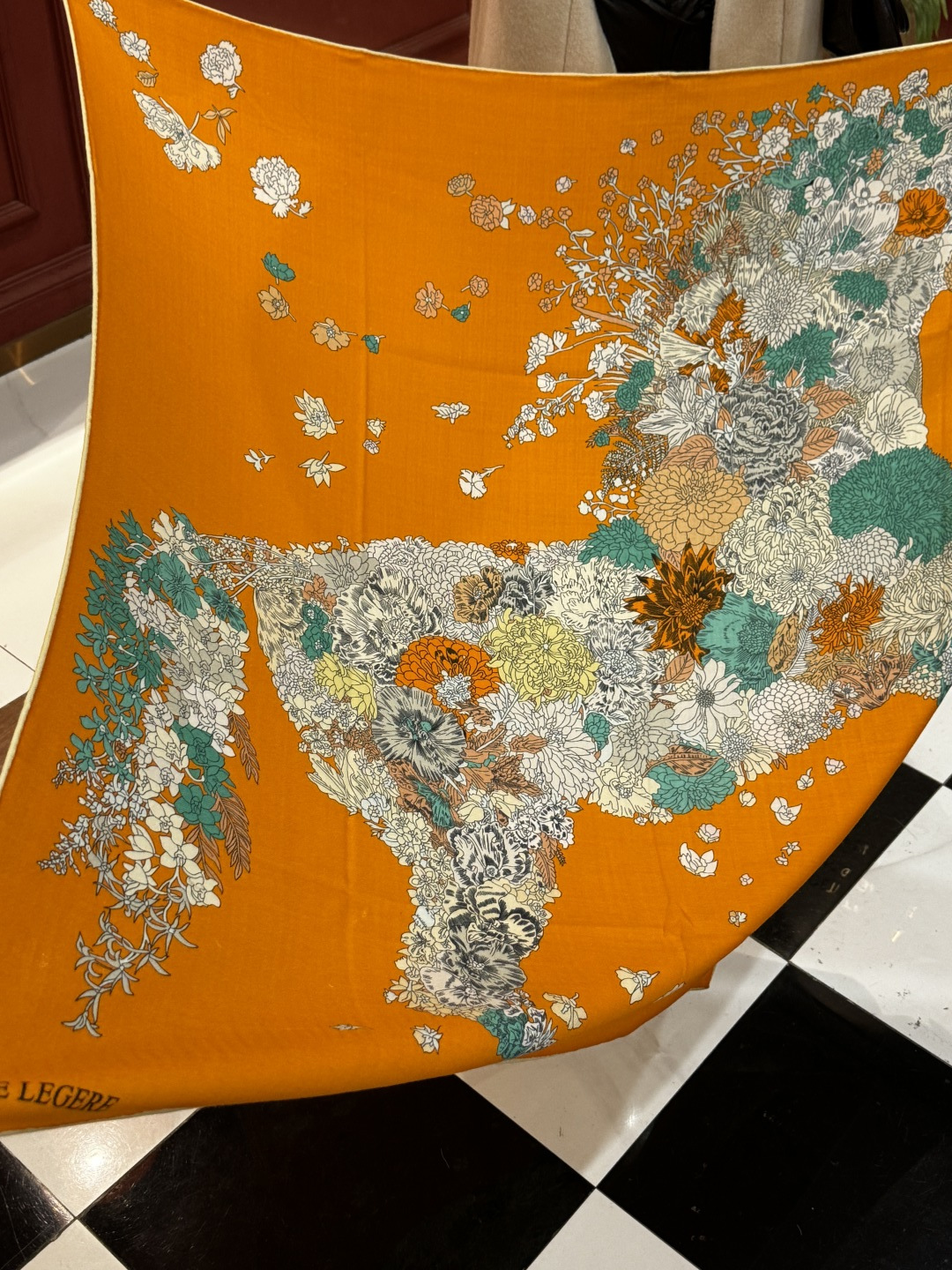 ❤ 双面同色【▪️卓尔不凡，高级有气场！！】非常抬人，带点故事的精彩！永远加分的hermes艺术单品！美