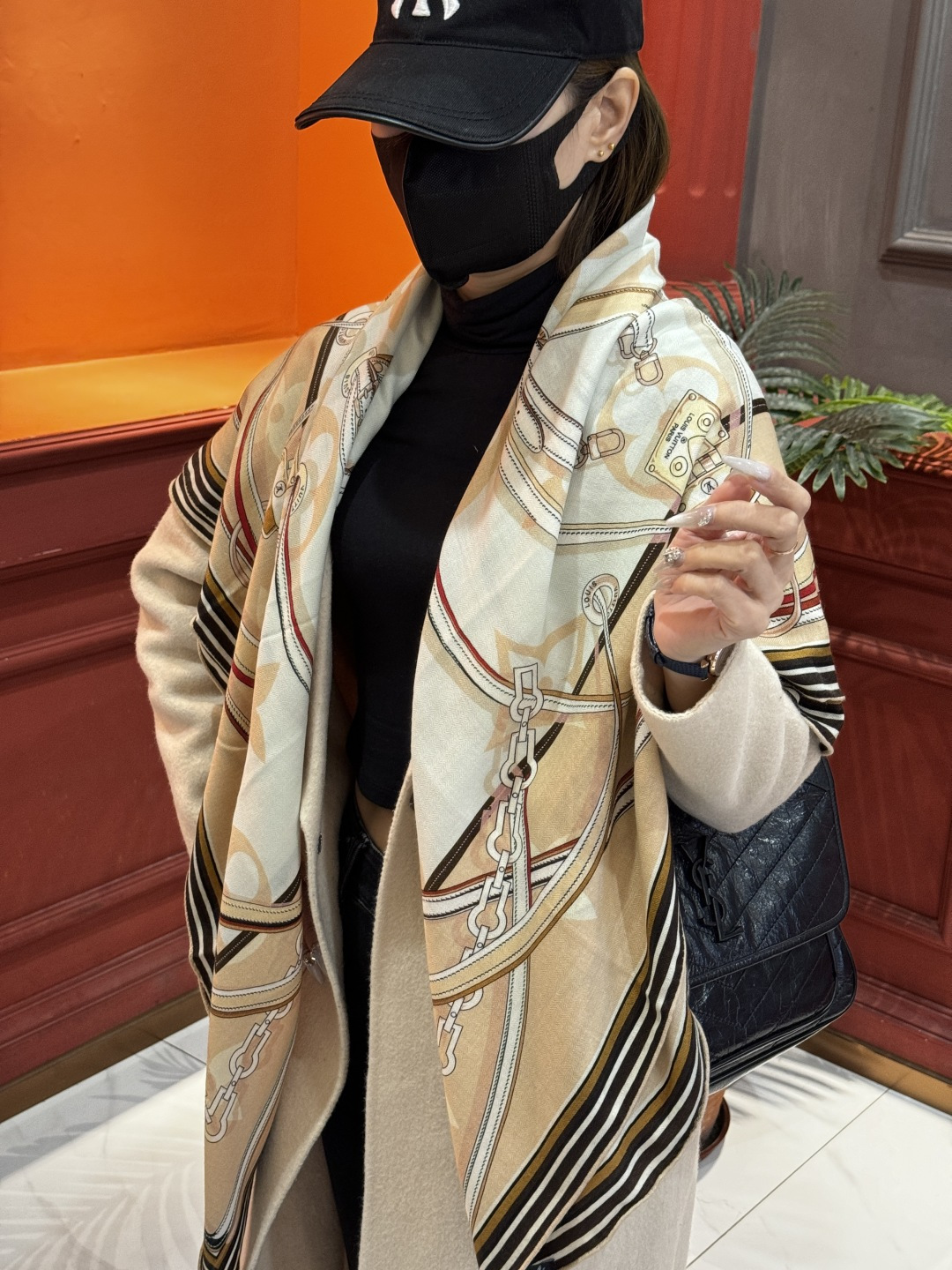 上新❤️ MONOGRAM JACQUARD DENIM140丝绒 方巾 【高定版 双面同色】有些款式他