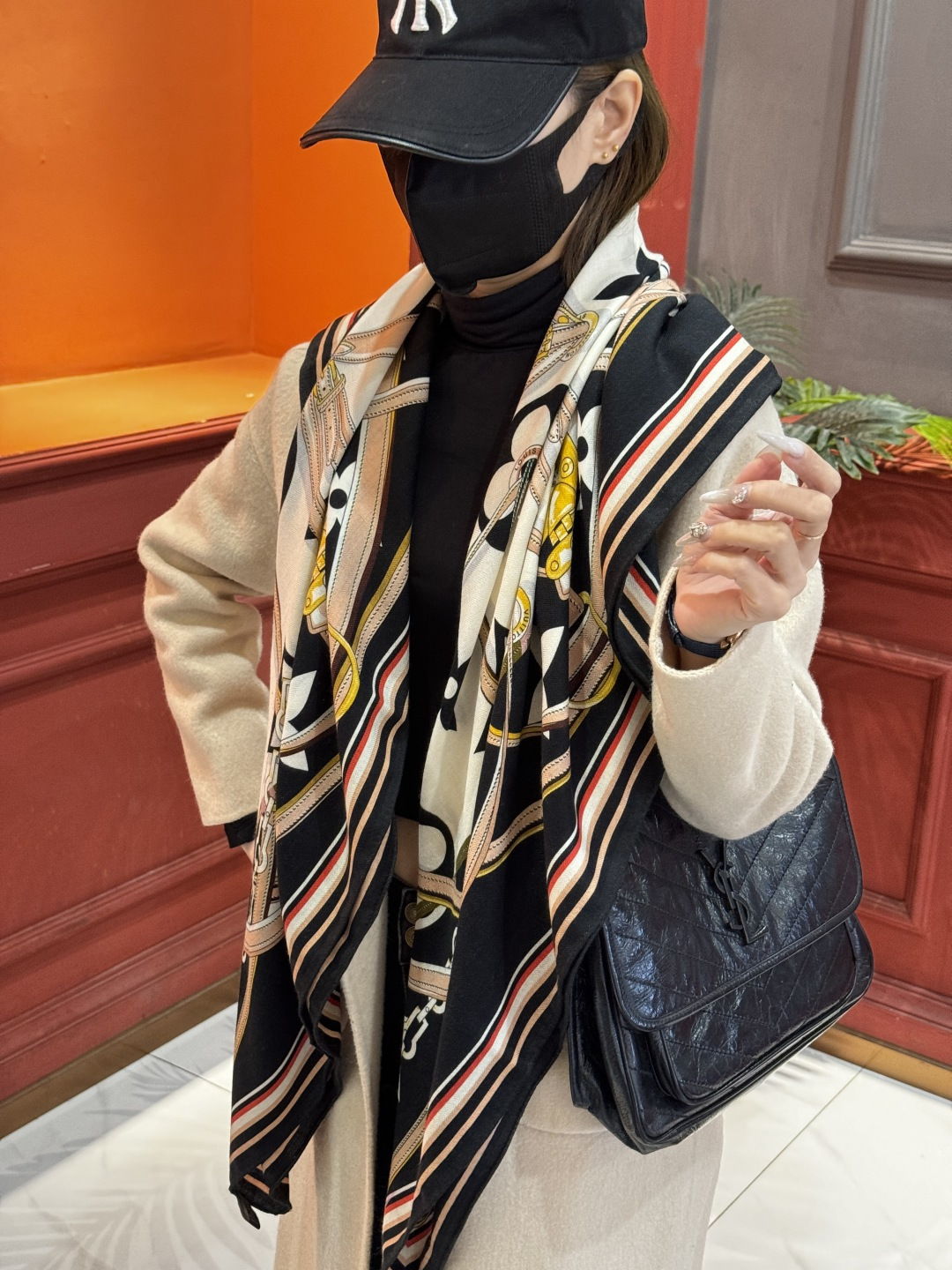 上新❤️ MONOGRAM JACQUARD DENIM140丝绒 方巾 【高定版 双面同色】有些款式他