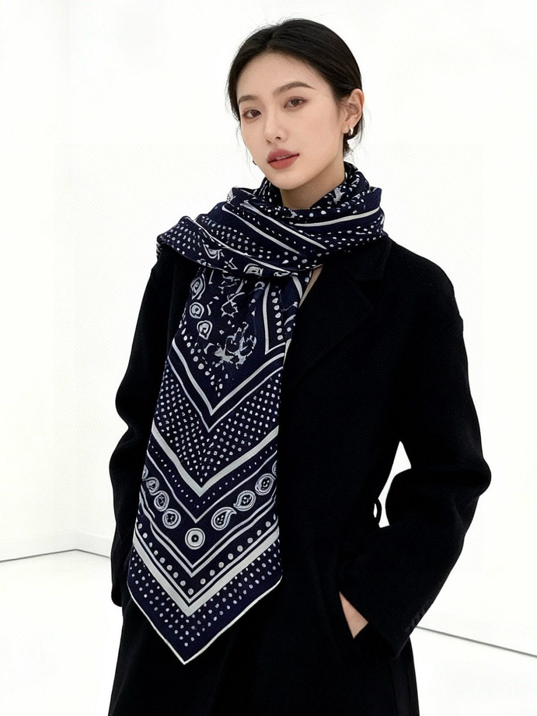 羊绒新款🆕👏👏买了都说好看‼️推荐💕爱马仕双面同色羊绒方巾【双面同色140】，顶级工艺超值‼️爱马仕专柜