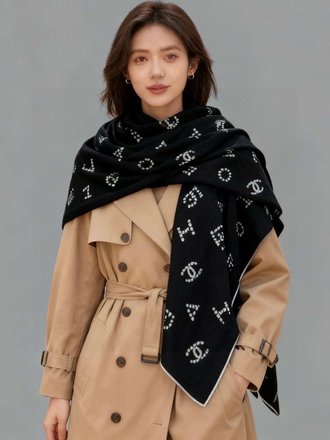 Chanel-丝绒双面方巾【140双面同色】出道即巅峰🐂火爆到一条难求🖤高级感十足的字母CC，和一切经典