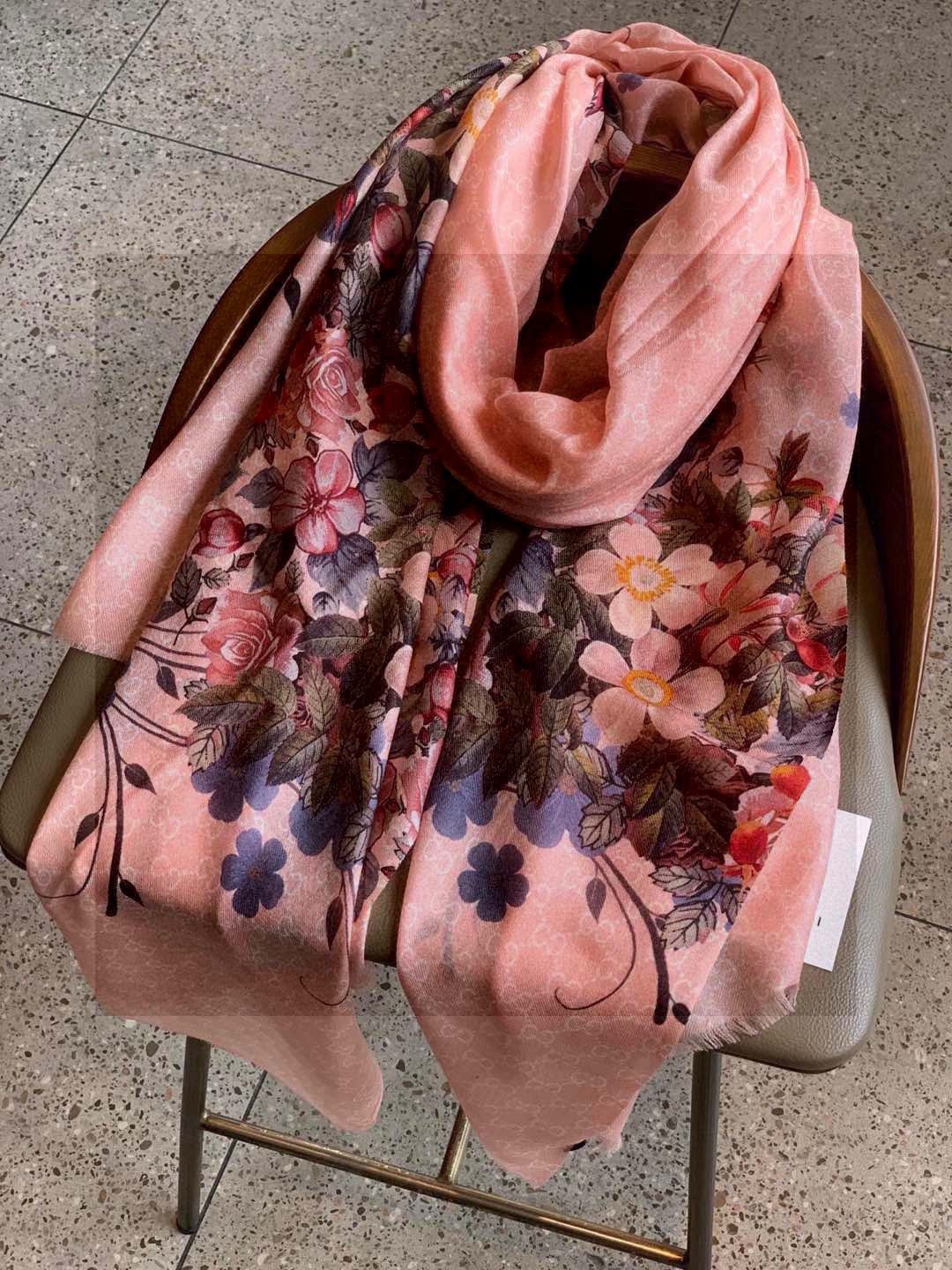 💟秀外慧中，美到过分❗️上身效果疯狂的喜欢❗️Gucci New~300支高端戒指绒！真心美爆了的设计，