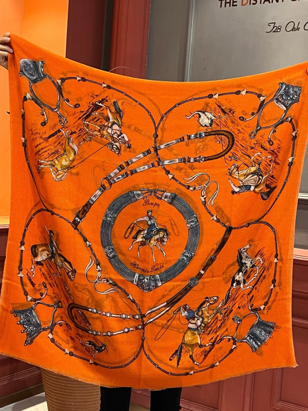 会发光发亮的围巾 新款🆕🏇🏇买了都说好看‼️推荐💕顶级工艺超值‼️爱马仕专柜爆款🎁💟立体呈现图案纹路实物