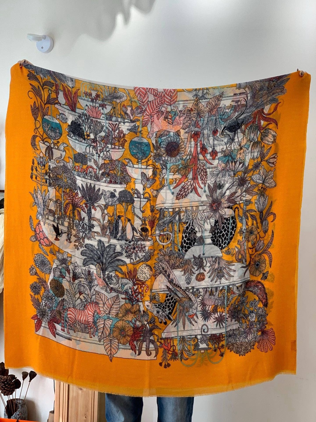 会发光发亮的围巾 羊绒新款🆕👏买了都说好看‼️推荐💕爱马仕双面同色羊绒方巾，【奇珍乐园】顶级工艺超值‼️