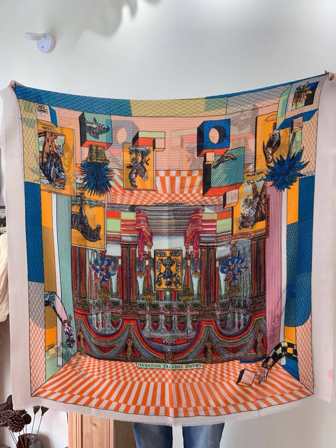 会发光发亮的围巾 爱马仕 专柜同步 买了都说好看羊绒印花‼️推荐💕顶级工艺超值‼️爱马仕专柜爆款🎁🎁羊绒