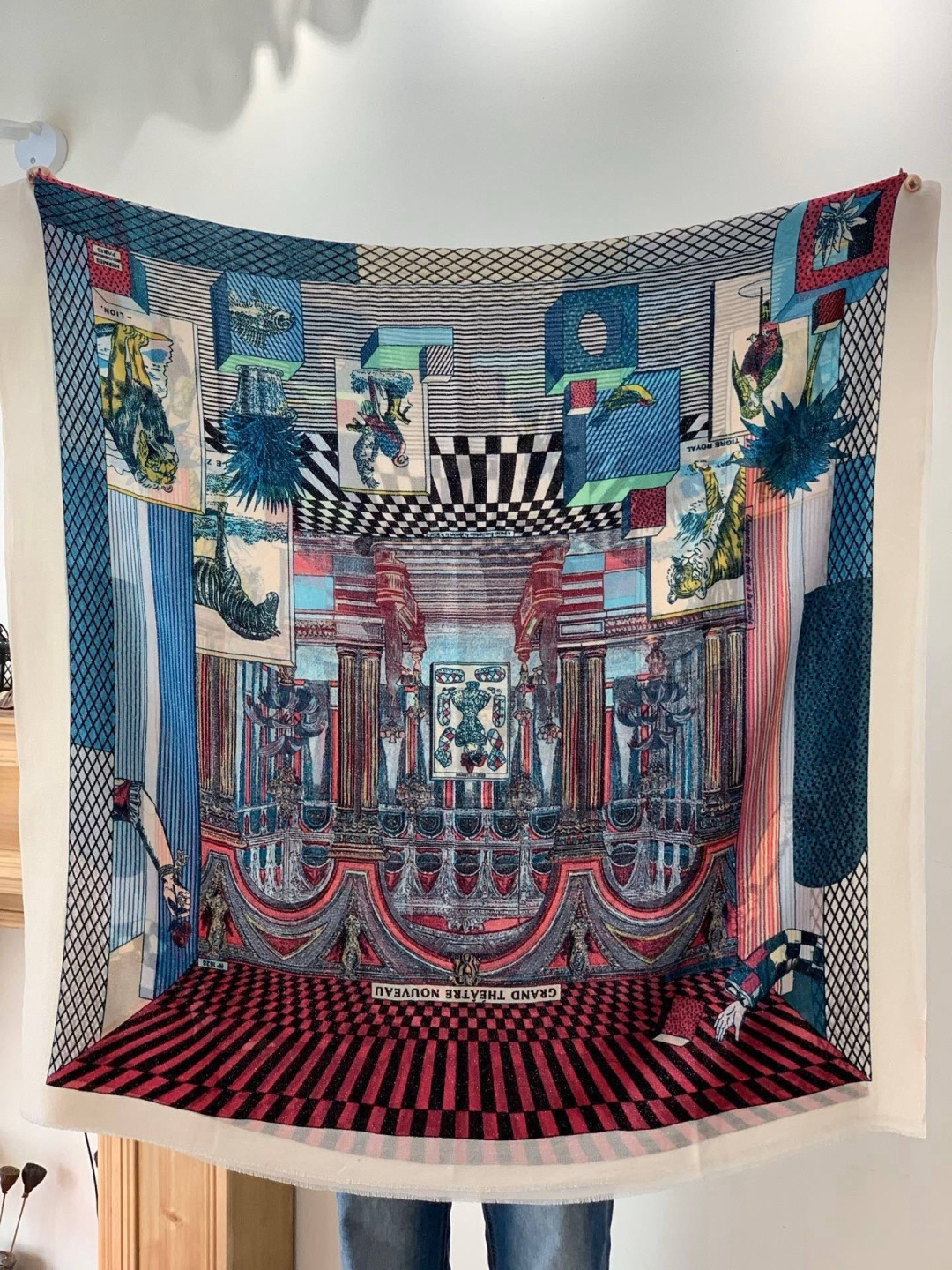 会发光发亮的围巾 爱马仕 专柜同步 买了都说好看羊绒印花‼️推荐💕顶级工艺超值‼️爱马仕专柜爆款🎁🎁羊绒