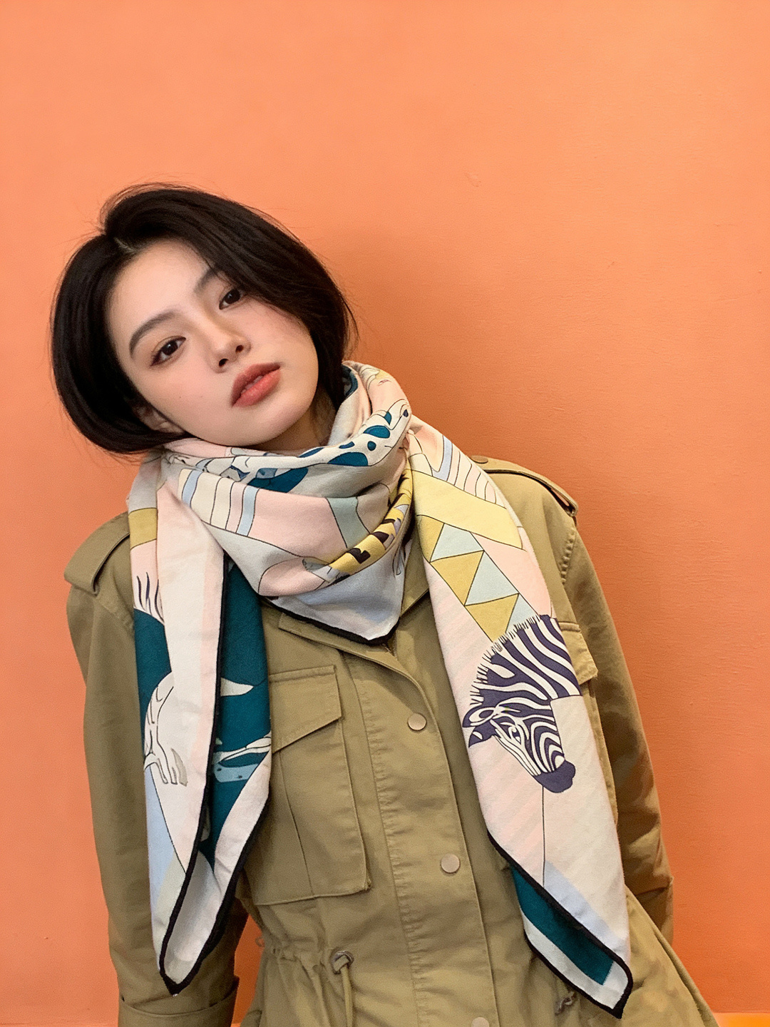 羊绒新款🆕👏👏买了都说好看‼️推荐💕爱马仕双面同色羊绒方巾【双面同色140】，顶级工艺超值‼️爱马仕专柜