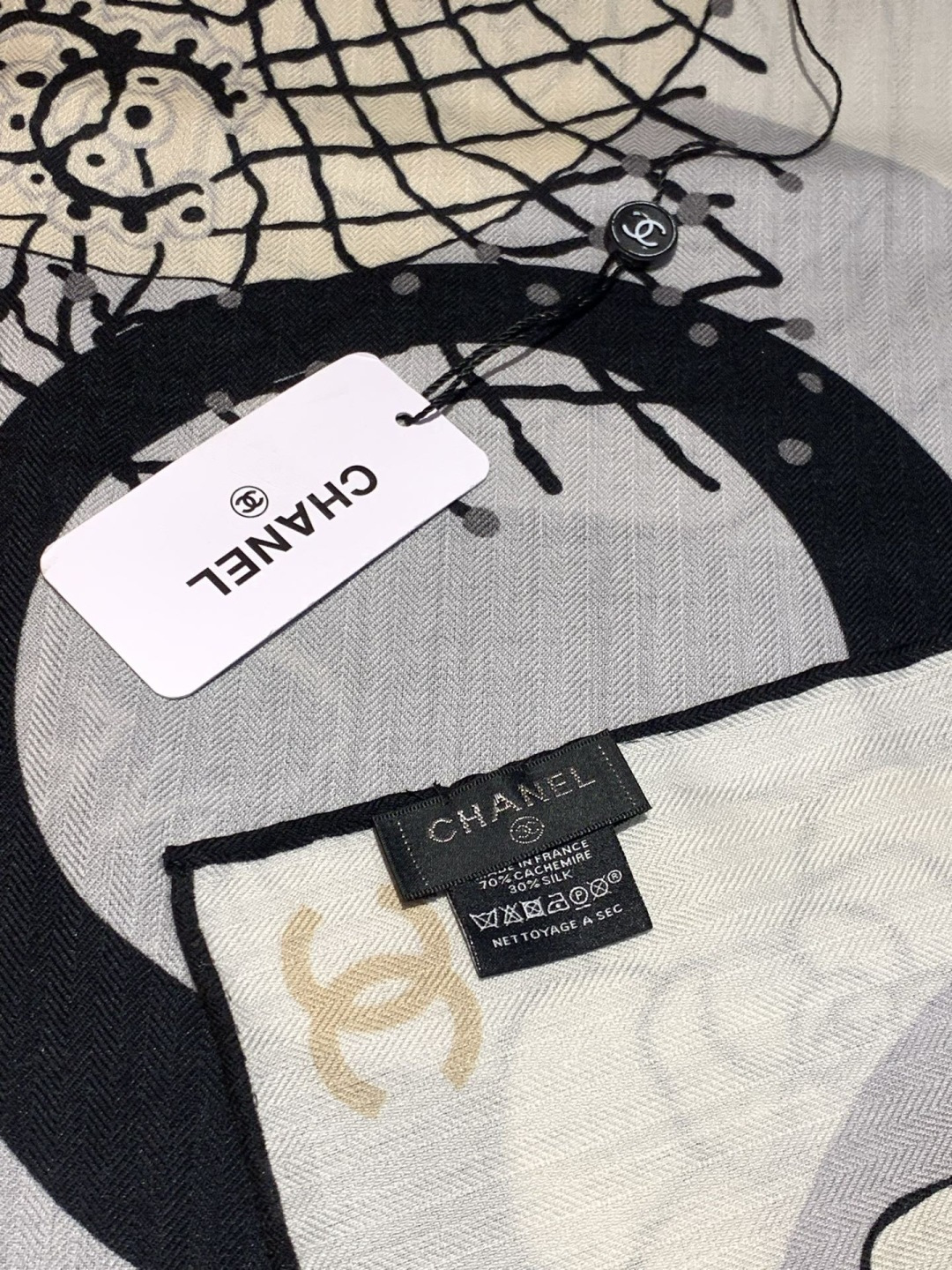 📦新款💖💖🏻🏻【山茶花印花140】140丝绒双面同色印花方巾‼️抢‼️VIP推荐 ‼️下手一定要快【高端