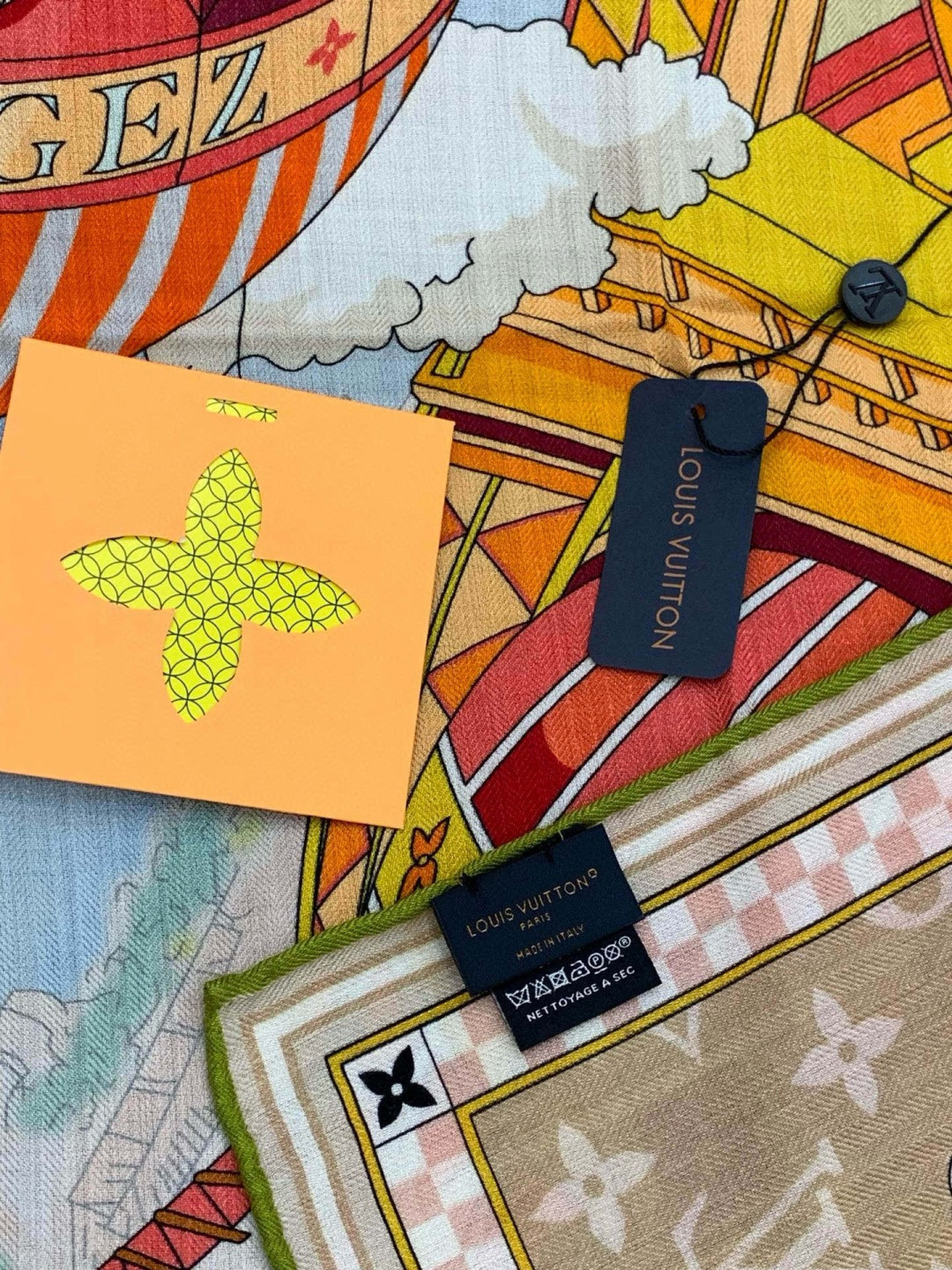 LV x TM 140披肩【140顶级丝绒双面同色披肩】本款LVxTMMonogram Multicol