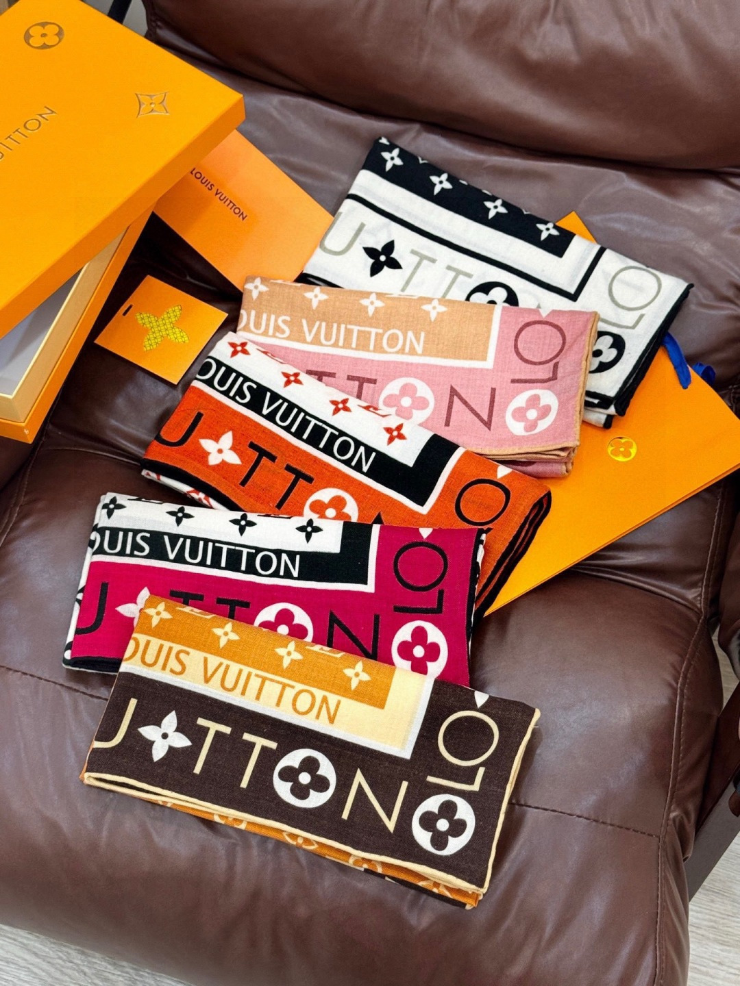 MONOGRAM INFINITY 140丝绒方巾【140顶级丝绒双面同色】Monogram Infin