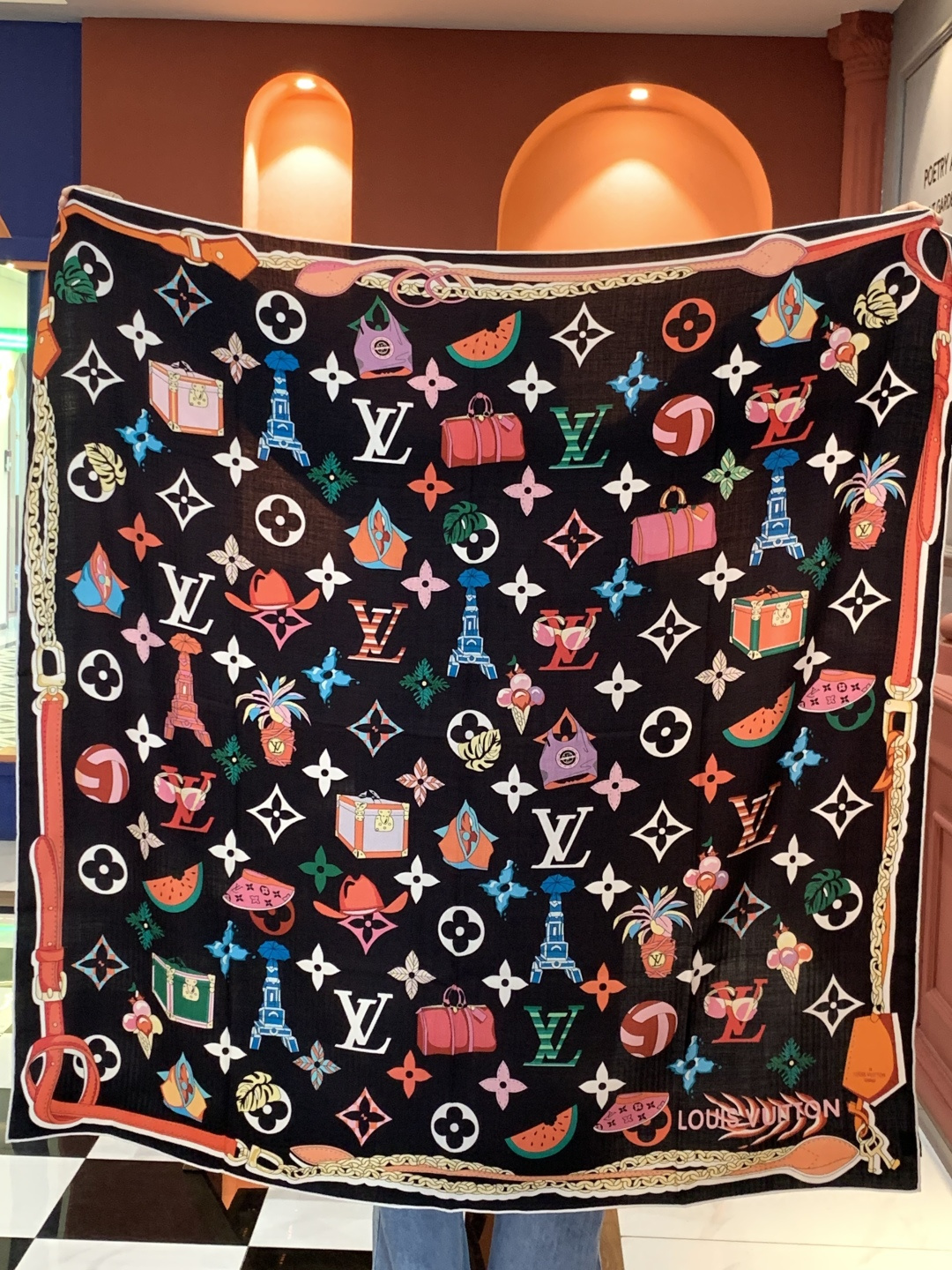 LV x TM 140披肩【140顶级丝绒双面同色披肩】本款LVxTMMonogram Multicol