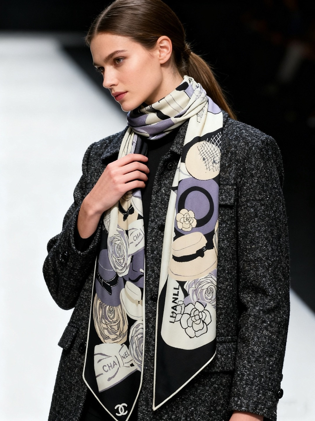 📦新款💖💖🏻🏻【山茶花印花140】140丝绒双面同色印花方巾‼️抢‼️VIP推荐 ‼️下手一定要快【高端