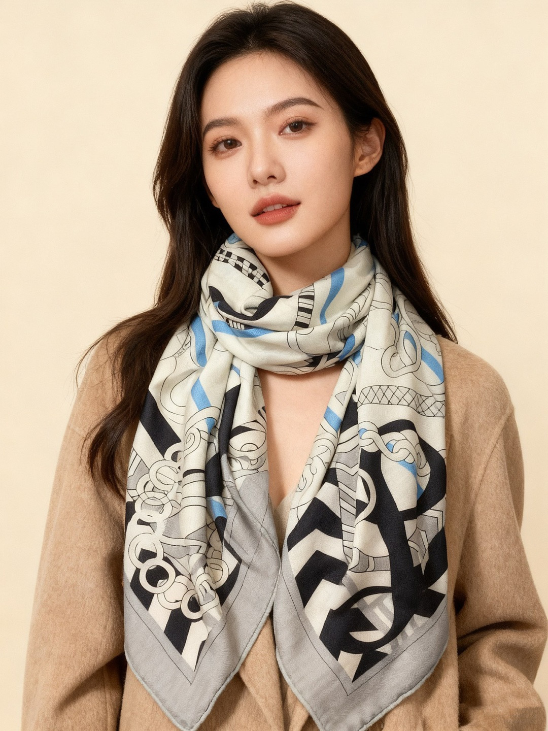 💟2025年秋冬H家上新💞【双面同色丝毛方巾】手工卷边山羊绒和真丝混纺披肩（70%山羊绒，30%桑蚕丝）