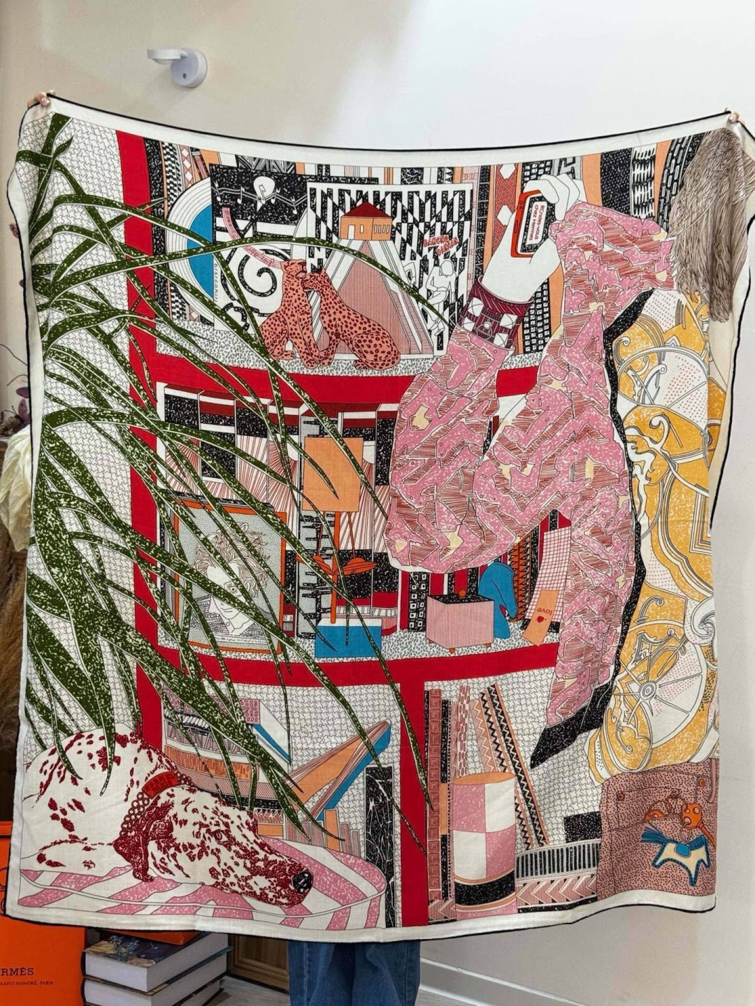 💟2025年秋冬抢先 上新💞【双面同色丝绒方巾】手工卷边山羊绒和真丝混纺披肩（70%山羊绒，30%桑蚕丝