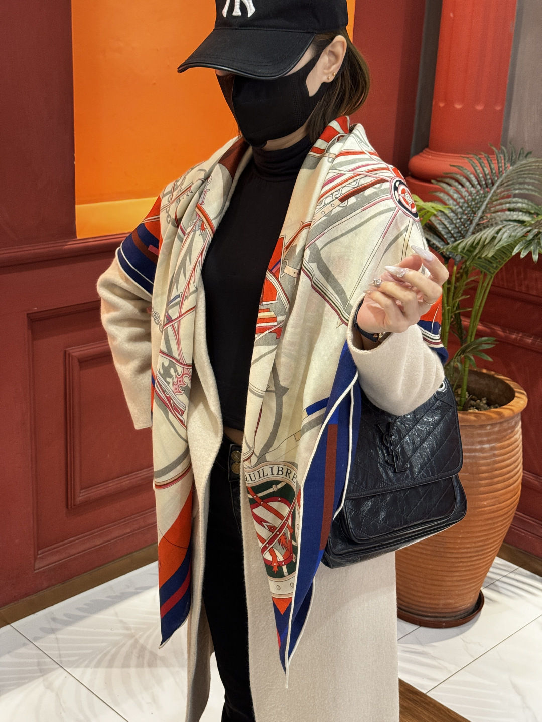 ❄️【双面同色】原单爱马仕140cm丝绒方巾💕 《平衡马车》，没有体验过野村大辅的豪华马车，就不算拥有丰