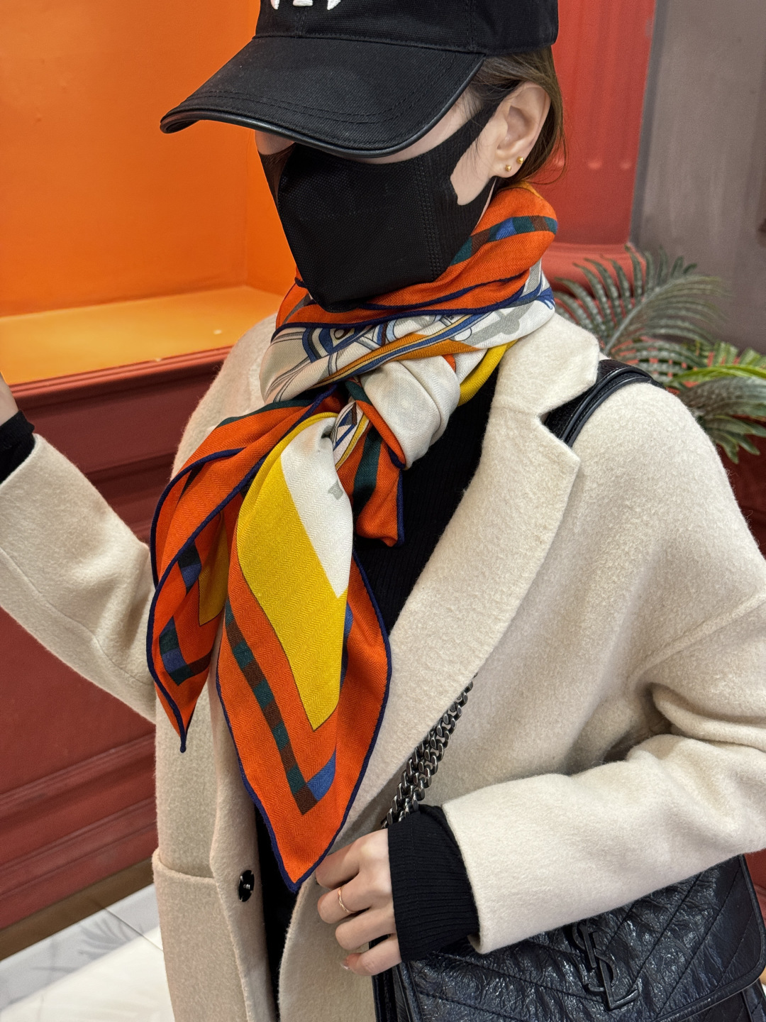 ❄️【双面同色】原单爱马仕140cm丝绒方巾💕 《平衡马车》，没有体验过野村大辅的豪华马车，就不算拥有丰