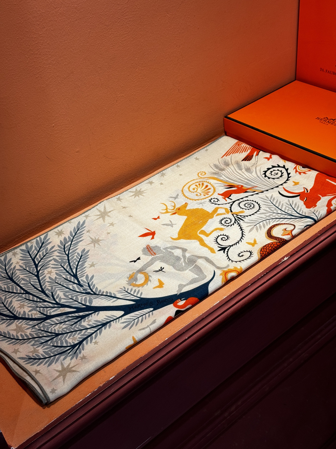 ❄️【双面同色】原单爱马仕140cm丝绒方巾💕 《平衡马车》，没有体验过野村大辅的豪华马车，就不算拥有丰