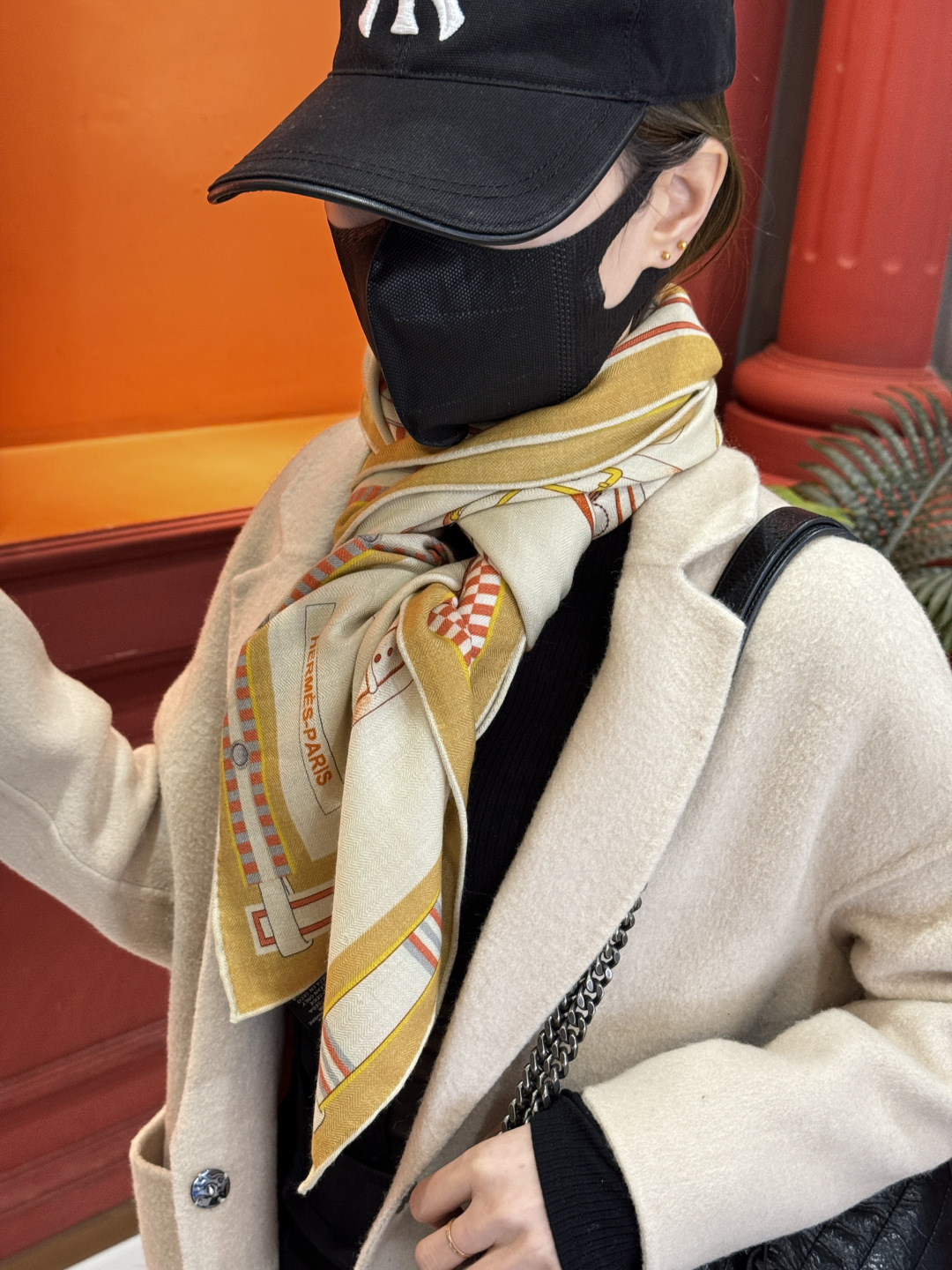 ❄️【双面同色】原单爱马仕140cm丝绒方巾💕 《马术密匙》，十九世纪的商品图录汇集了手工匠们的系列产品