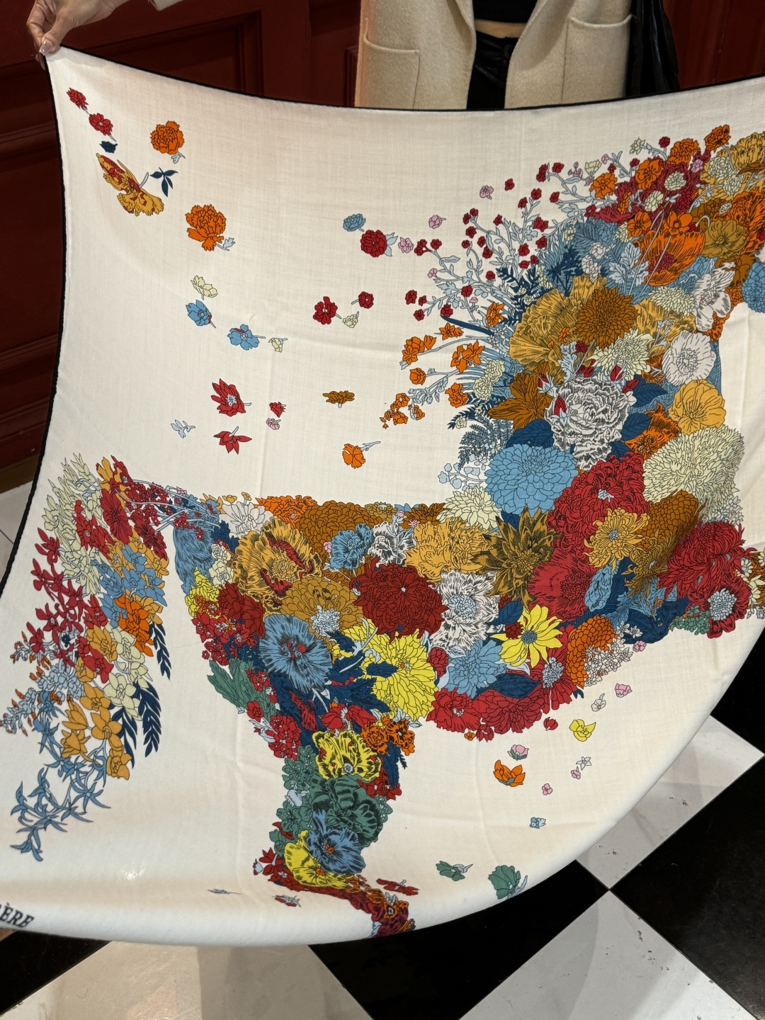 ❤ 双面同色【▪️卓尔不凡，高级有气场！！】非常抬人，带点故事的精彩！永远加分的hermes艺术单品！美