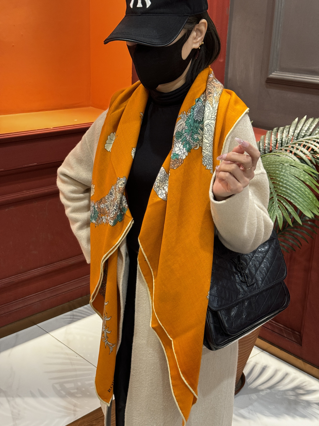 ❤ 双面同色【▪️卓尔不凡，高级有气场！！】非常抬人，带点故事的精彩！永远加分的hermes艺术单品！美