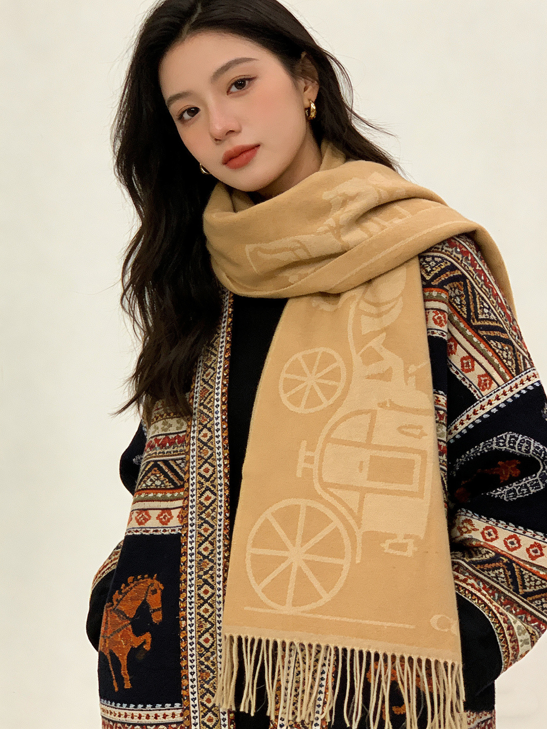 蔻驰 2025年新款到！Coach爆款！披肩也太好看了吧！不仅有颜值还有品质，手感超级软糯和舒服，尺寸1