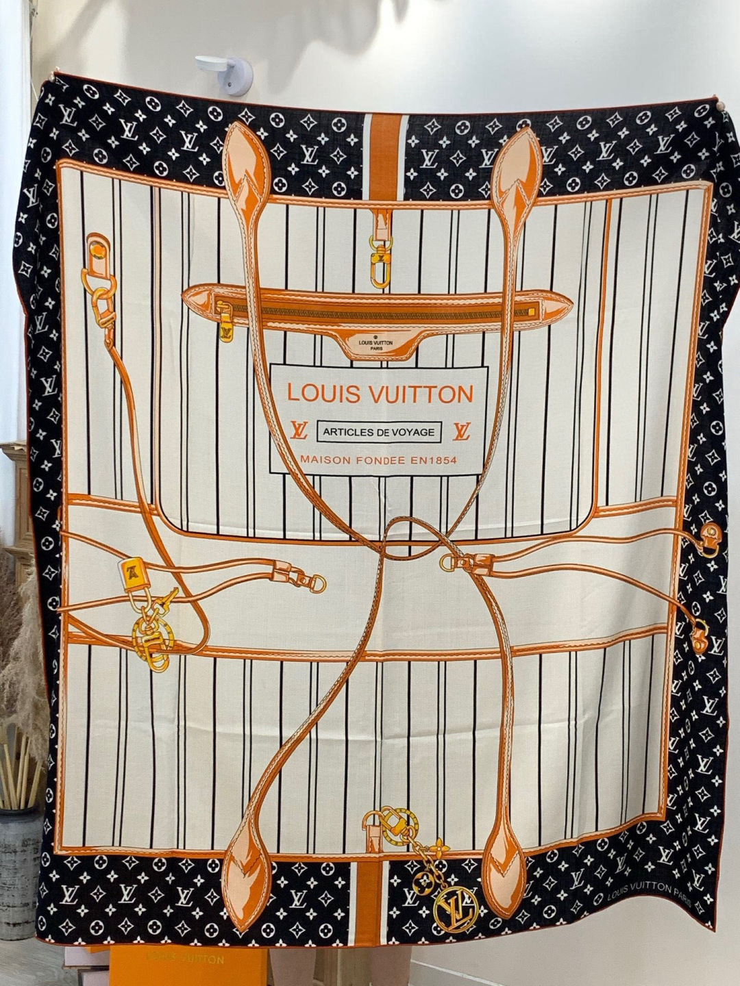 MY NEVERFULL 140丝绒方巾【140顶级丝绒双面同色】My Neverfull 丝绒方巾回溯