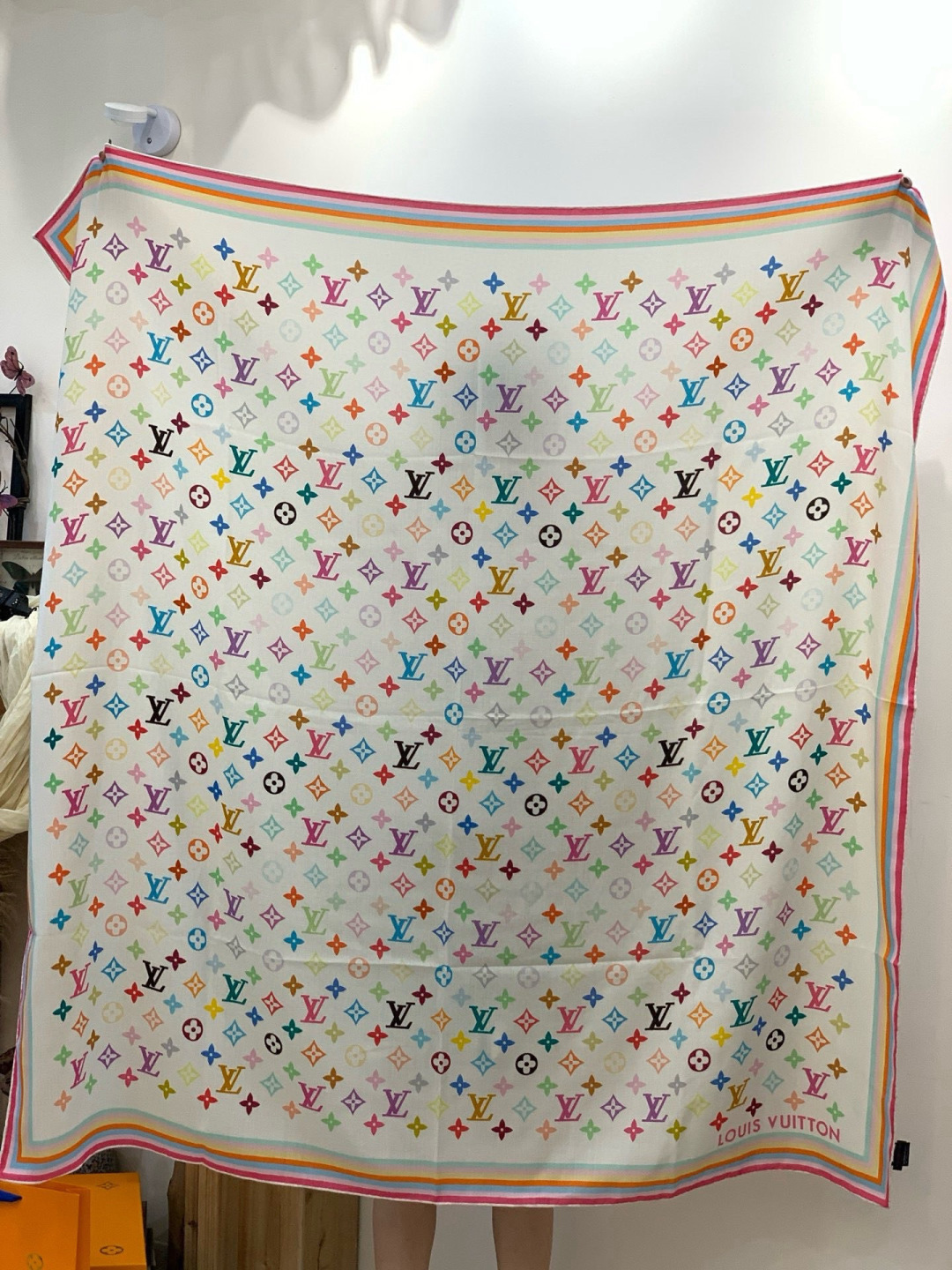 LV x TM 140披肩【140顶级丝绒双面同色披肩】本款LVxTMMonogram Multicol