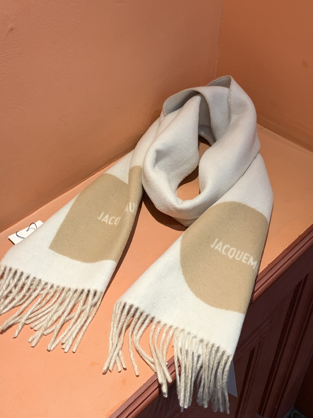 Jacquemus 双面围巾❗今年真的被疯狂种草 今年冬天就非宠这条 好看的要疯掉了，太有型太有魅力了❗