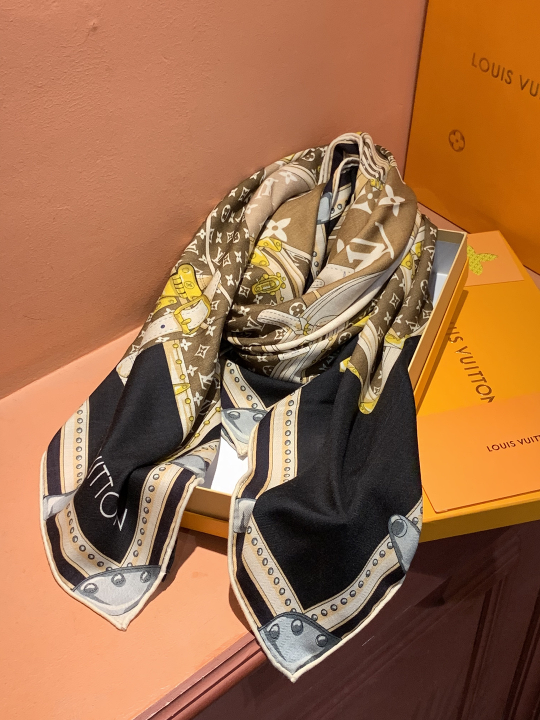 MY NEVERFULL 140丝绒方巾【140顶级丝绒双面同色】My Neverfull 丝绒方巾回溯