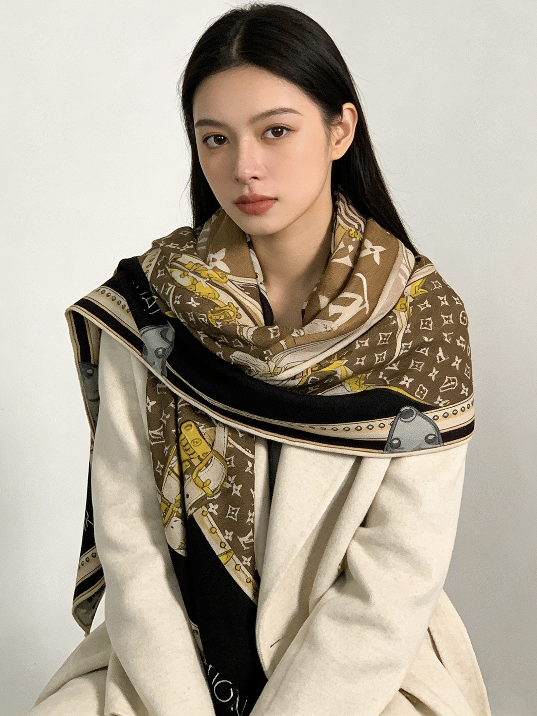 MY NEVERFULL 140丝绒方巾【140顶级丝绒双面同色】My Neverfull 丝绒方巾回溯