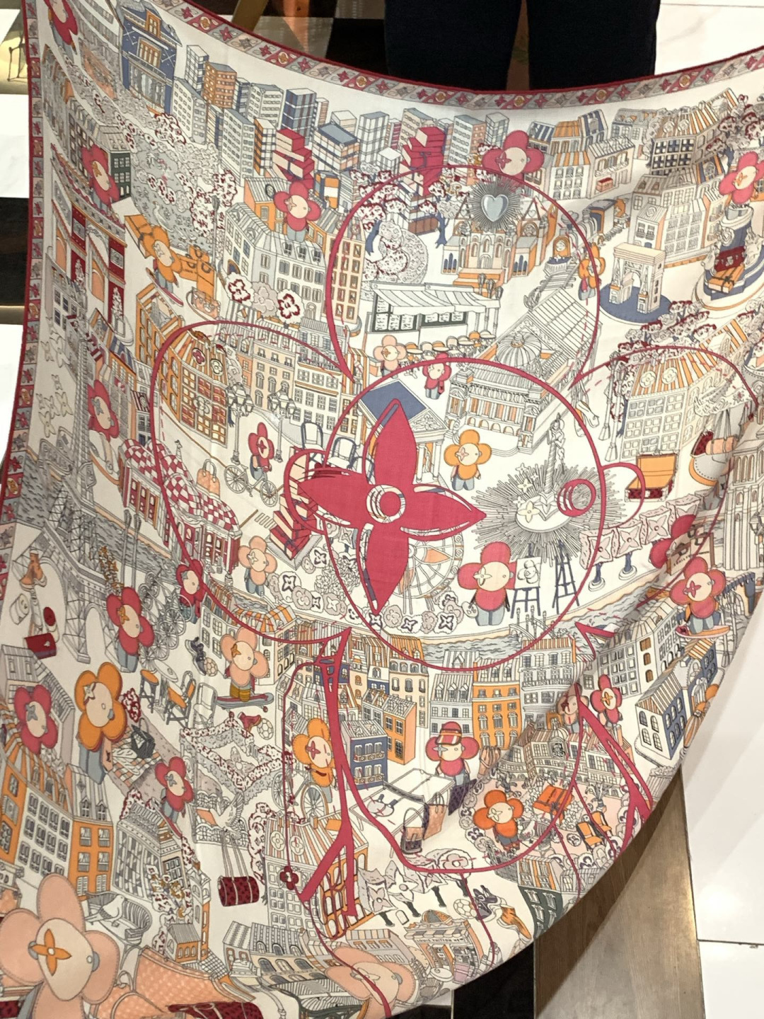 🆕L.viP 定制级别 【双面同色高奢丝绒方巾，baby绒级别的超柔触感】只有我家的品质才能叫丝绒方巾路