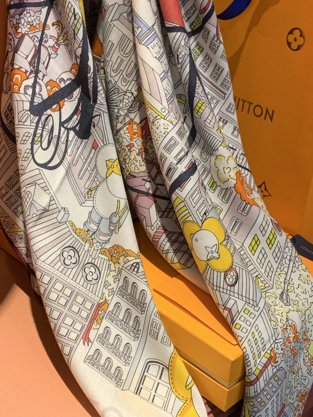 🆕L.viP 定制级别 【双面同色高奢丝绒方巾，baby绒级别的超柔触感】只有我家的品质才能叫丝绒方巾路